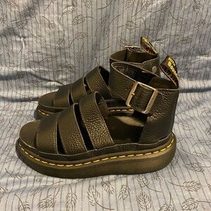 Dr Martens Clarissa II gladiator sandals like new 6